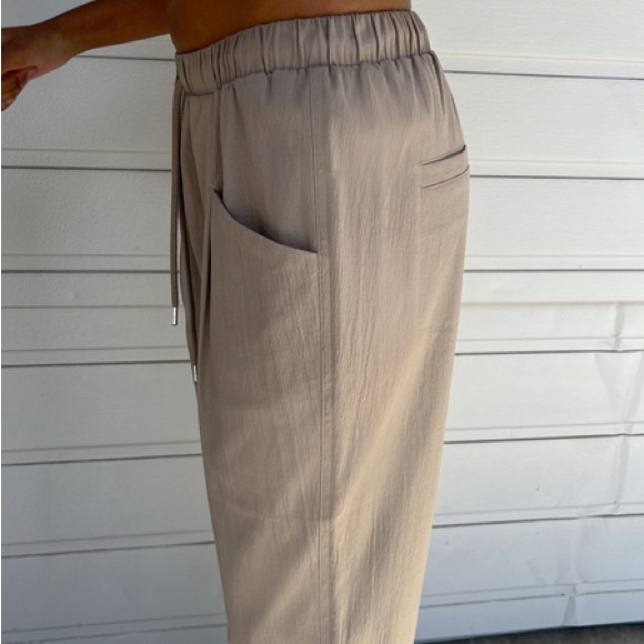OAK + FORT Textured Cotton Pants - Picture 3 of 5